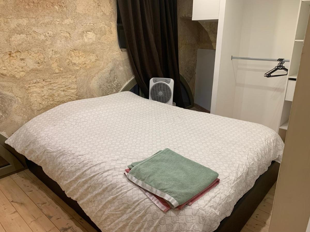 Appartement Cosy Avec Climatisation Et Patio Centre Historique De Bordeaux Exteriér fotografie